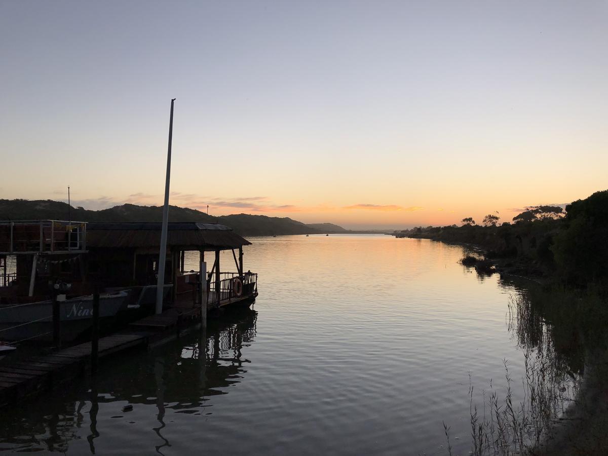 Maggie May House Boat - Colchester - 5Km From Elephant Park 外观 照片