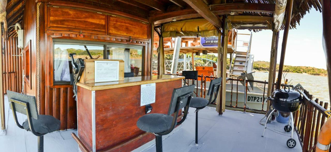 Maggie May House Boat - Colchester - 5Km From Elephant Park 外观 照片